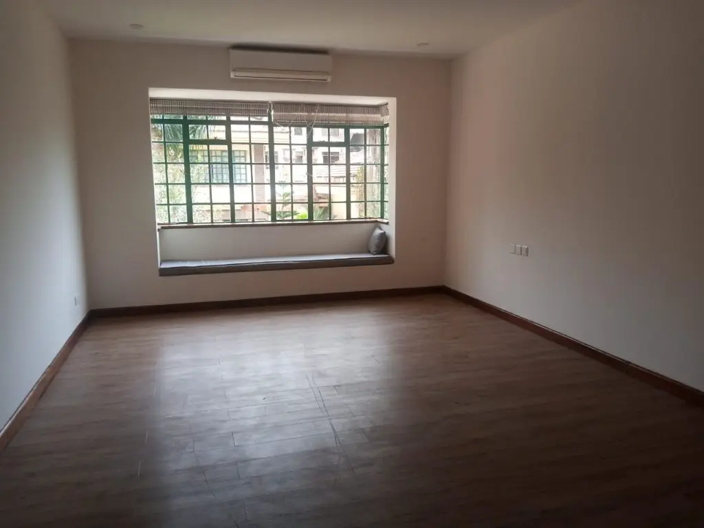 WhatsApp Image 2025-06-23 at 13.08.47 (1).webp